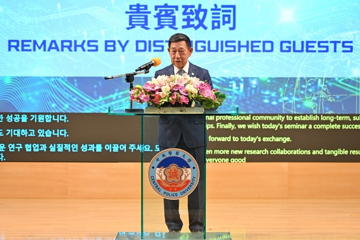 Guest delivers a speech